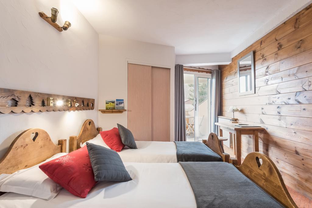 Hotel L'Ecureuil Auron Exteriör bild