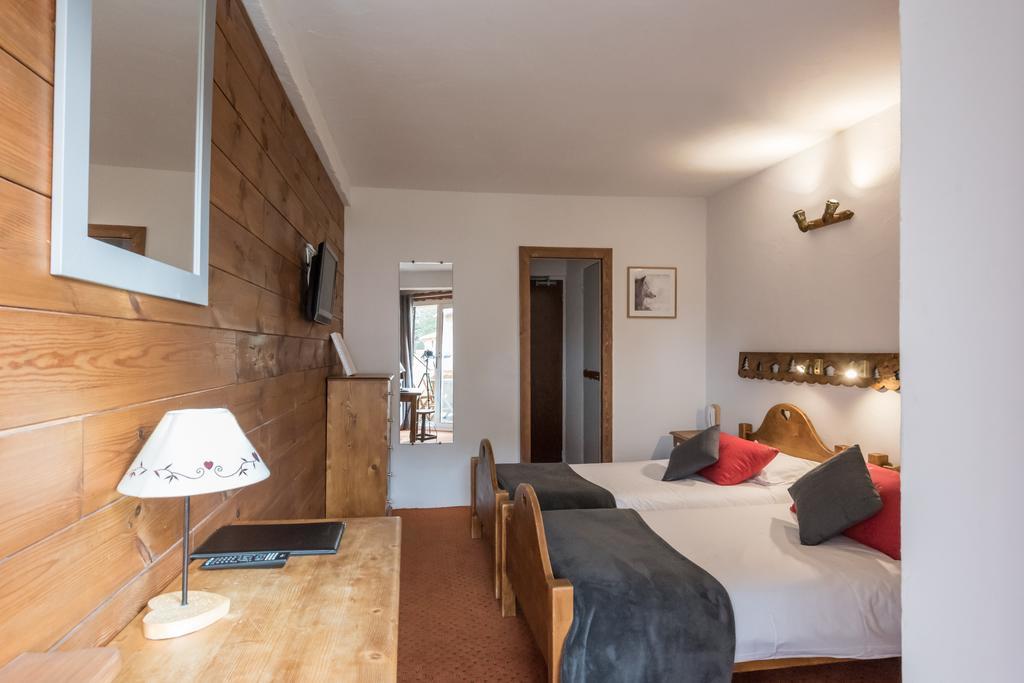 Hotel L'Ecureuil Auron Exteriör bild